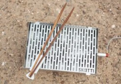 SKOTTI Tongs (Grillzange) -Barbecue Grill Geschäft IMG 6994 1