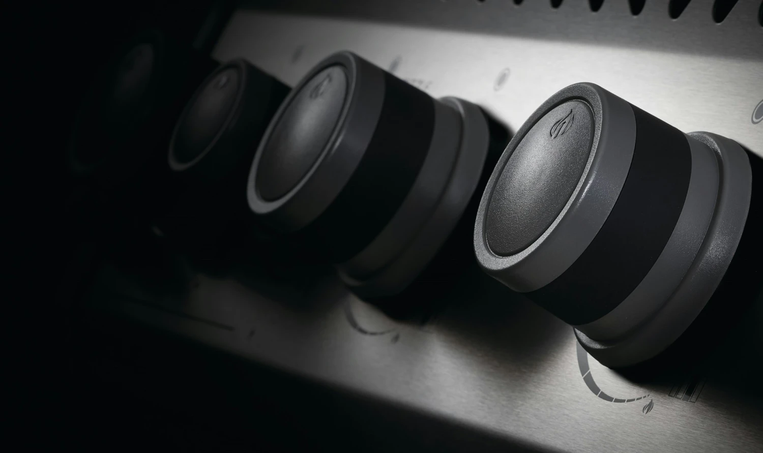 NAPOLEON Rogue XT 425 Mit SIZZLE ZONE, Edelstahl 6 NAPOLEON Rogue XT 425 Mit SIZZLE ZONE, Edelstahl – Bild 4