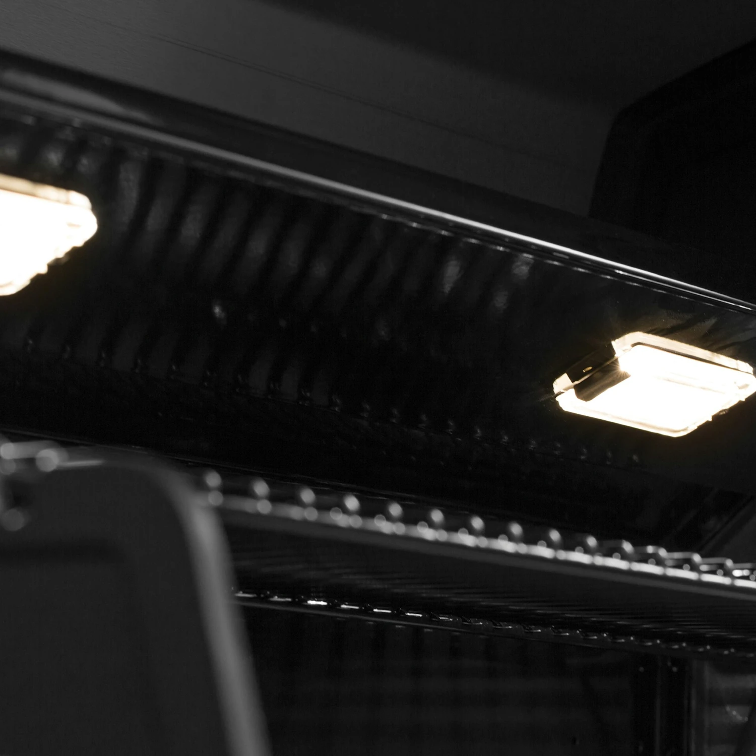 Broil King Imperial S 570 Built-In Einbaugrill Inkl. Grillbesteck, Gussplatte & Wokeinsatz 21 Broil King Imperial S 570 Built-In Einbaugrill Inkl. Grillbesteck, Gussplatte & Wokeinsatz – Bild 19