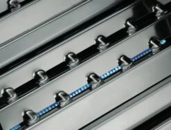 Broil King Regal 490 Inkl. Abdeckhaube, Gussplatte & Wokeinsatz -Barbecue Grill Geschäft broilking REGAL 490 SCHWARZ FEATURE 10