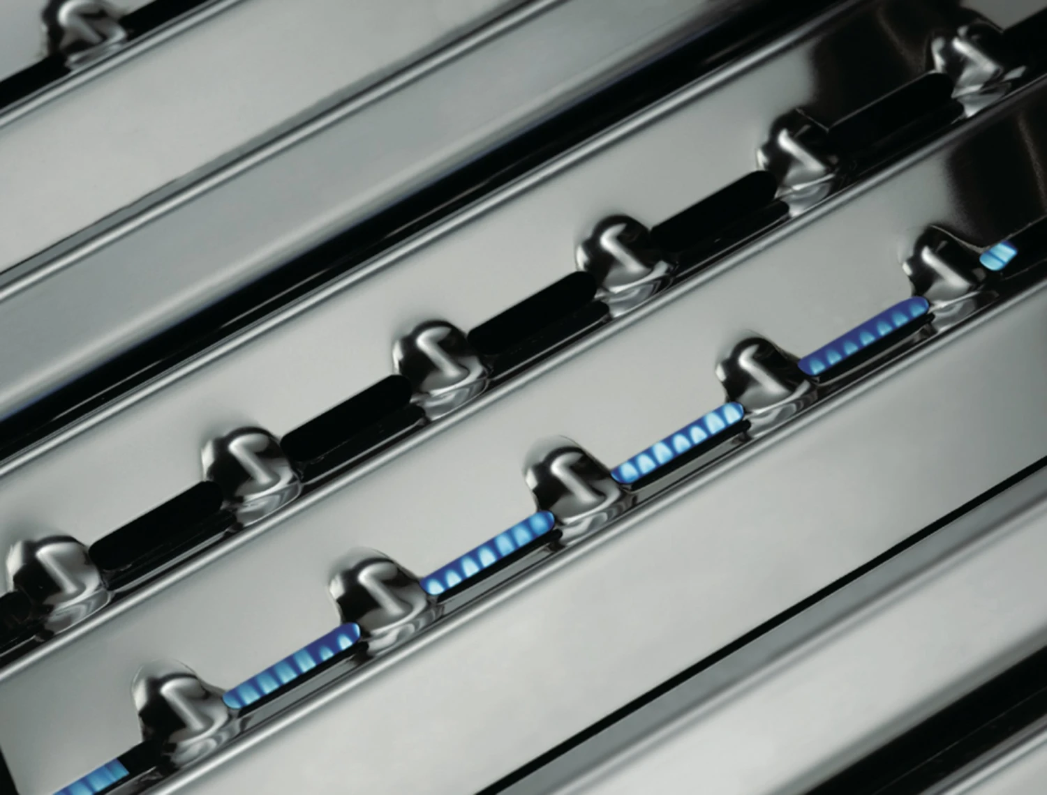 Broil King Regal 690 Inkl. Abdeckhaube, Gussplatte & Wokeinsatz 13 Broil King Regal 690 Inkl. Abdeckhaube, Gussplatte & Wokeinsatz – Bild 11