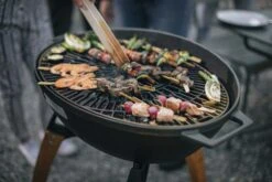 IGNIUM Taran Holzkohle Grill Pure 28 IGNIUM Taran Holzkohle Grill Pure -Barbecue Grill Geschäft ignium event 8 2