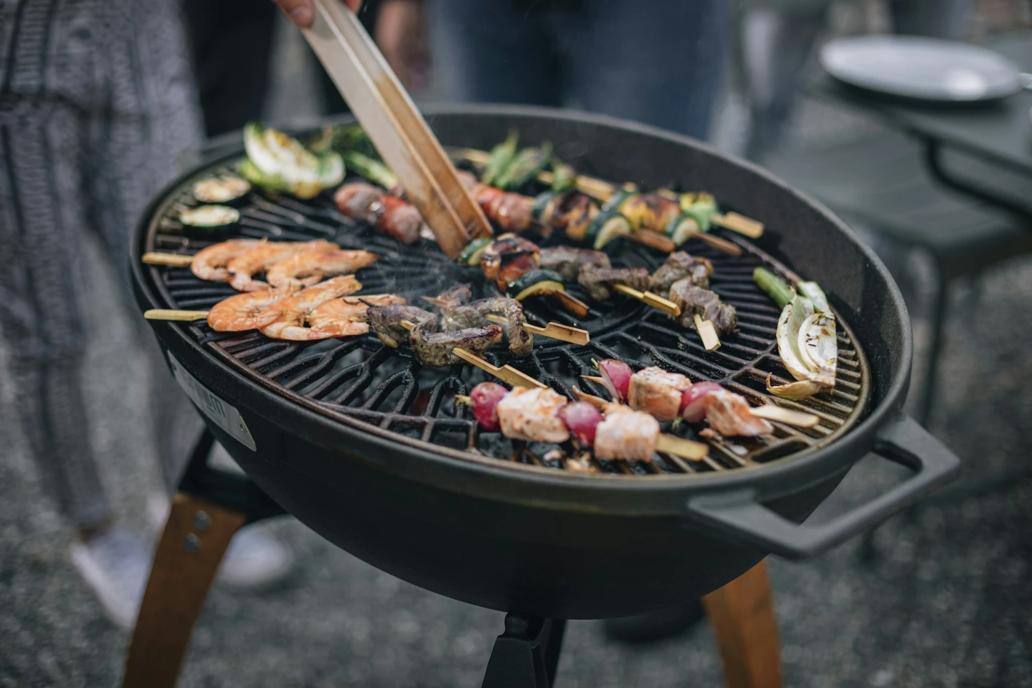 IGNIUM Taran Holzkohle Grill Classic 11 IGNIUM Taran Holzkohle Grill Classic – Bild 9