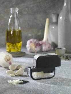 Microplane Knoblauchschneider -Barbecue Grill Geschäft micr Produktbild 37