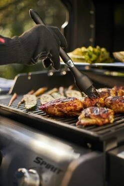 Weber Spirit E-315 GBS -Barbecue Grill Geschäft webe 46512279 E315 Food 6