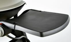 Weber Q 3000 Station Gasgrill Granit Grau 8 Weber Q 3000 Station Gasgrill Granit Grau -Barbecue Grill Geschäft weber q3000 seitentisch 1